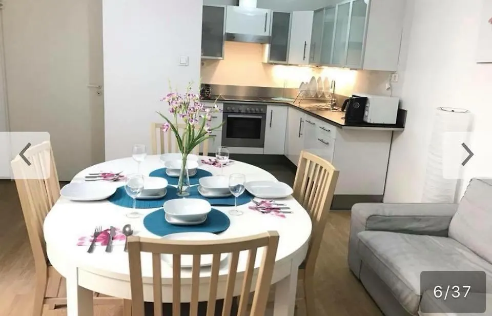 Gasthof Astoria Metro Apartment Budapest