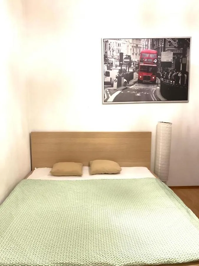 Astoria Metro Apartment Budapest
